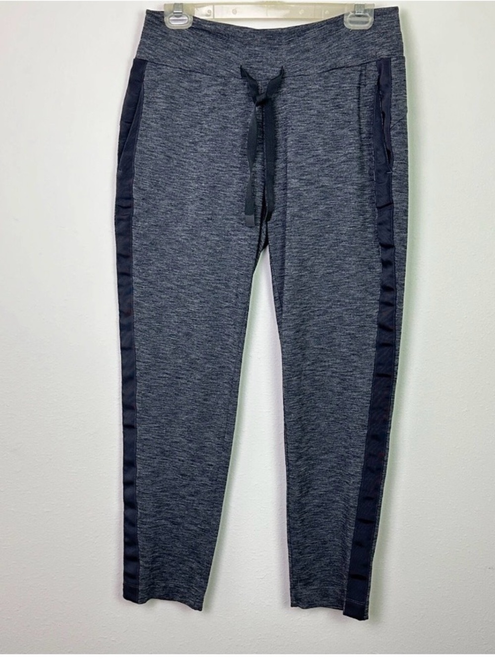 Athleta metro downtown tuxedo stripe grey black Track Joggers medium tall